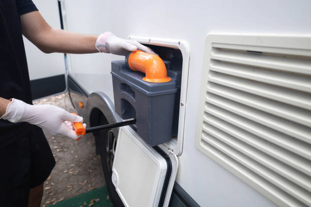 Best Porta potty delivery and setup  in Sky Lake, FL